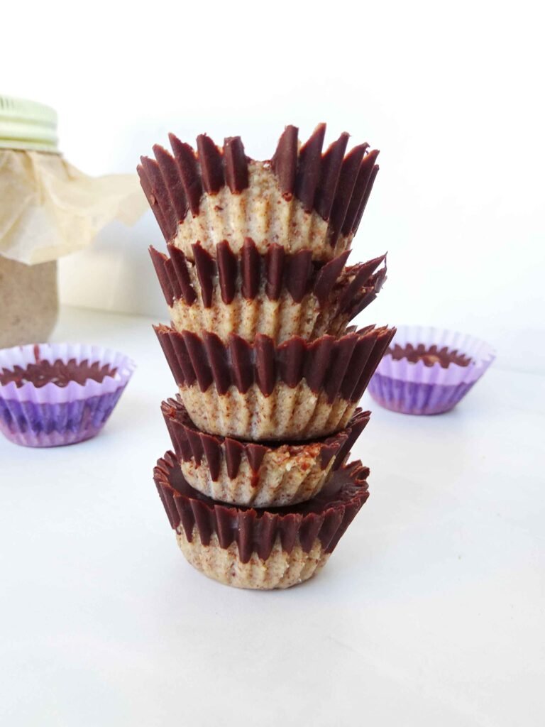 Sugar Free Chocolate and Almond Butter Cups