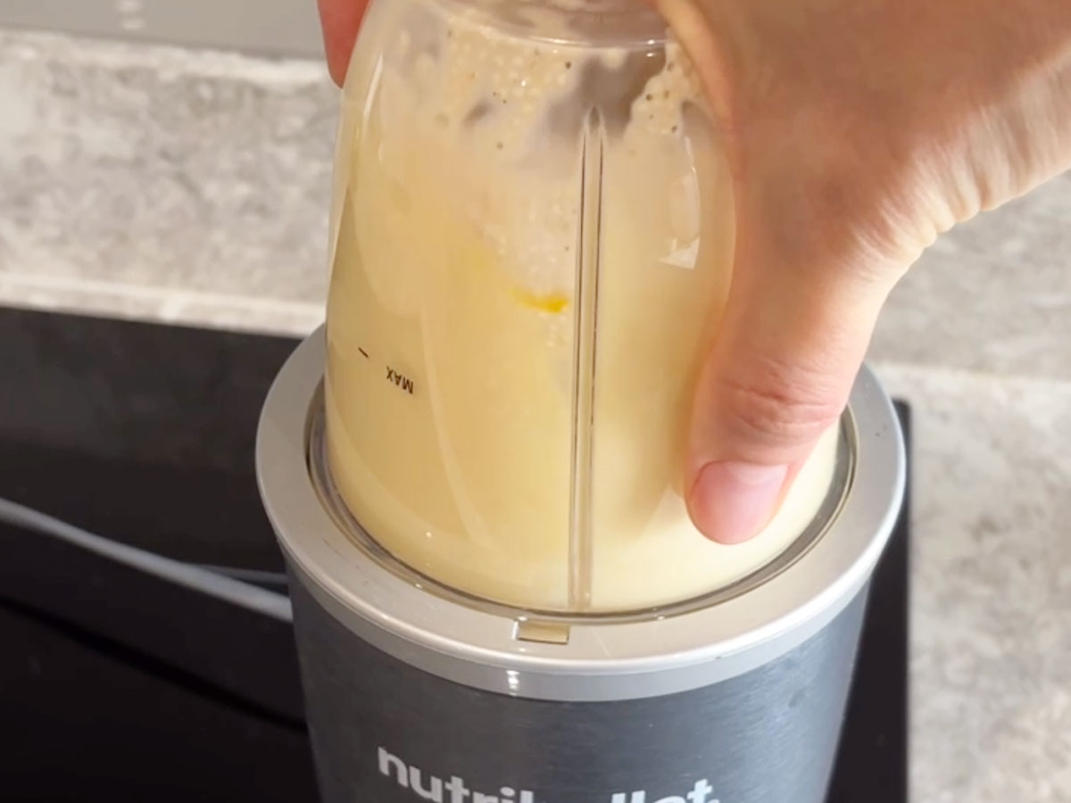 Blending crepe batter