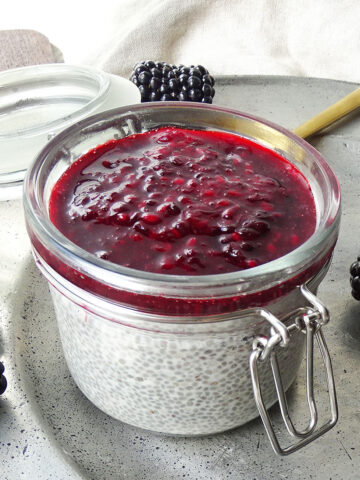 Sugar Free Coconut Blackberry Chia Pudding